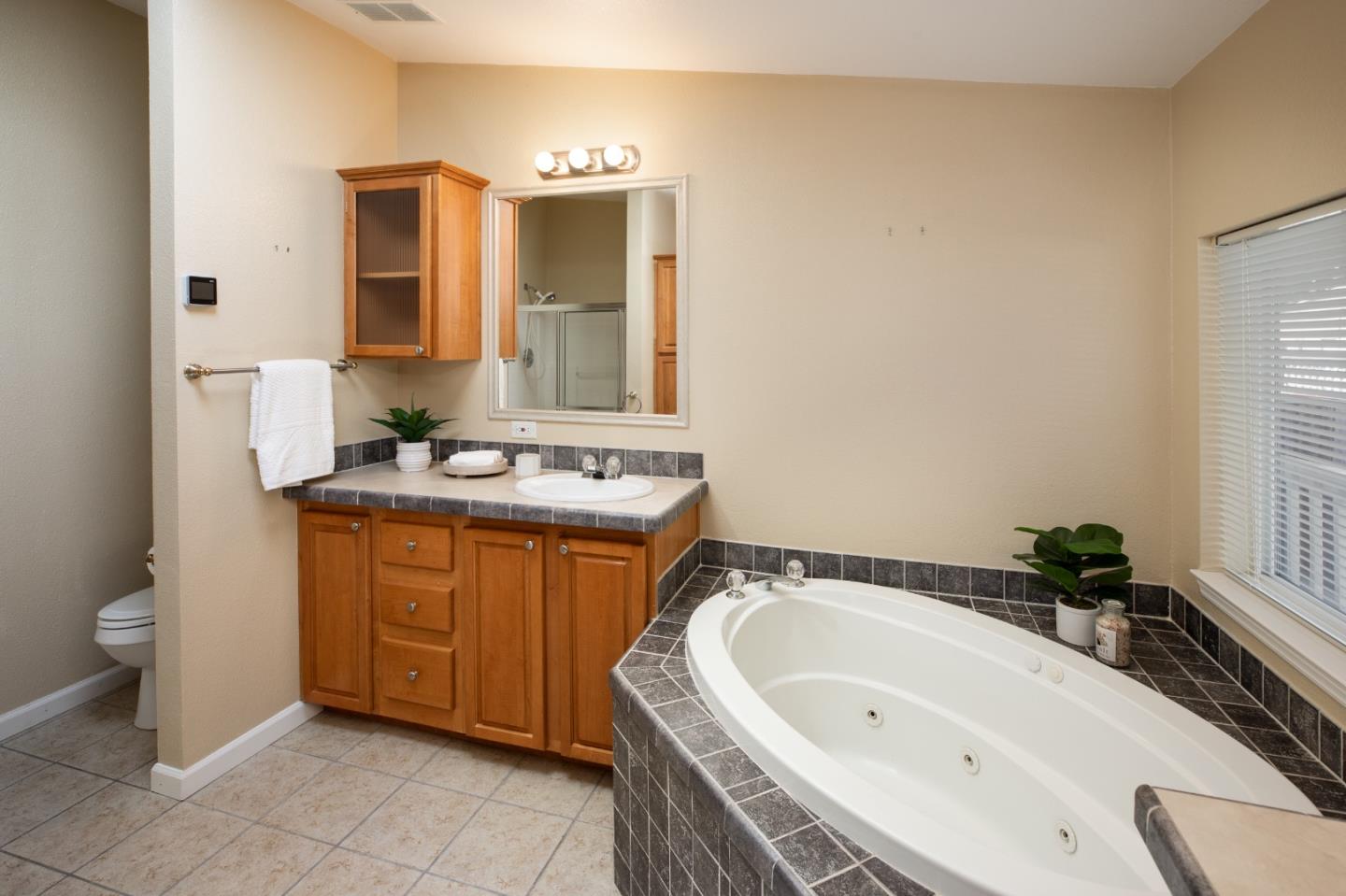 Detail Gallery Image 23 of 45 For 1225 Vienna Dr #933,  Sunnyvale,  CA 94089 - 3 Beds | 2 Baths