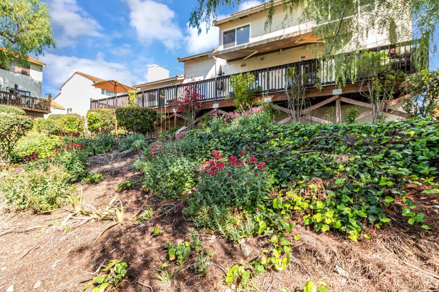Detail Gallery Image 40 of 42 For 606 Skyway Dr, San Jose,  CA 95111 - 3 Beds | 3 Baths
