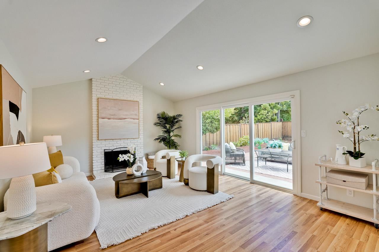 Detail Gallery Image 21 of 55 For 10335 Dempster Ave, Cupertino,  CA 95014 - 5 Beds | 3 Baths
