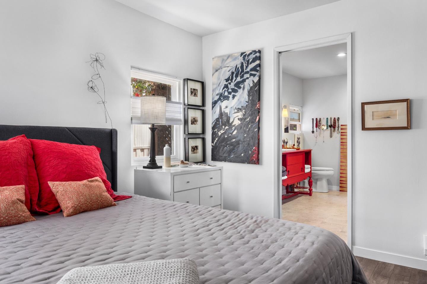 Detail Gallery Image 13 of 15 For 33 Knollwood Dr, Aptos,  CA 95003 - 2 Beds | 2 Baths