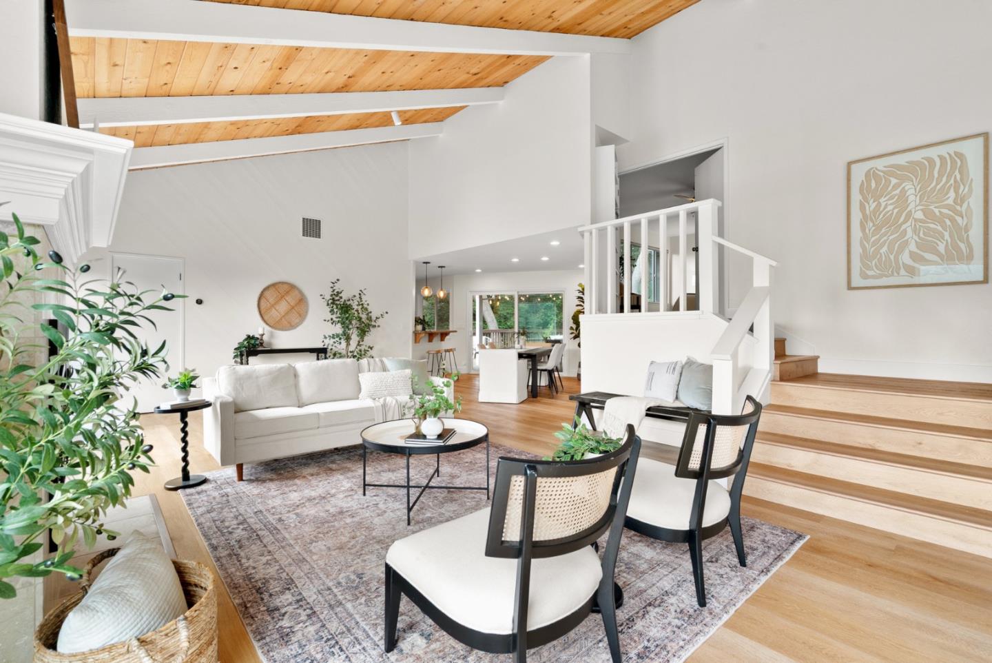 Detail Gallery Image 10 of 73 For 115 Calcita Dr, Santa Cruz,  CA 95060 - 3 Beds | 2 Baths