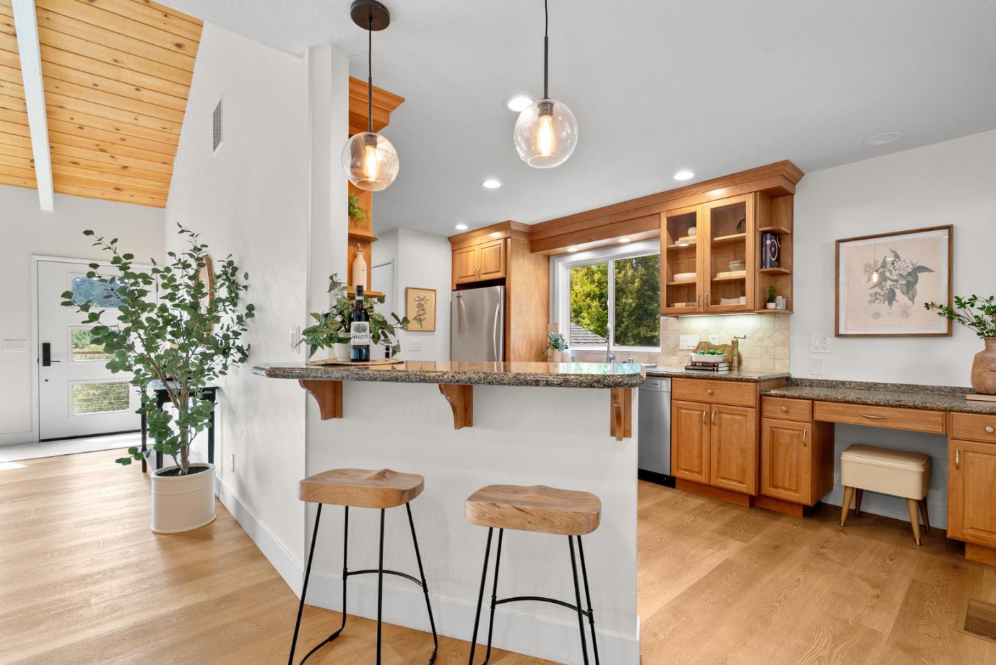 Detail Gallery Image 25 of 73 For 115 Calcita Dr, Santa Cruz,  CA 95060 - 3 Beds | 2 Baths