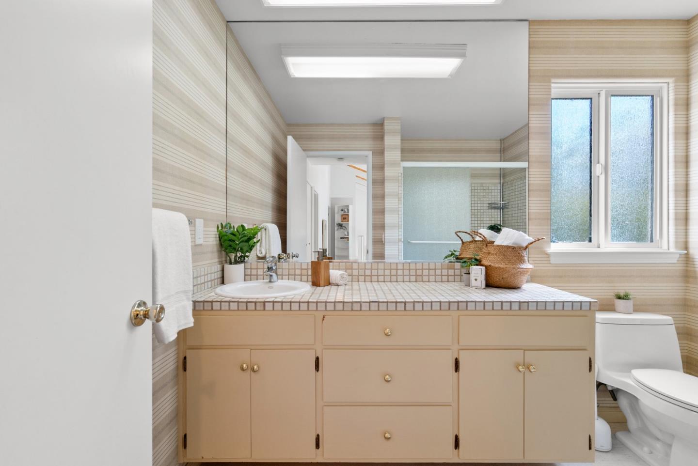 Detail Gallery Image 47 of 73 For 115 Calcita Dr, Santa Cruz,  CA 95060 - 3 Beds | 2 Baths