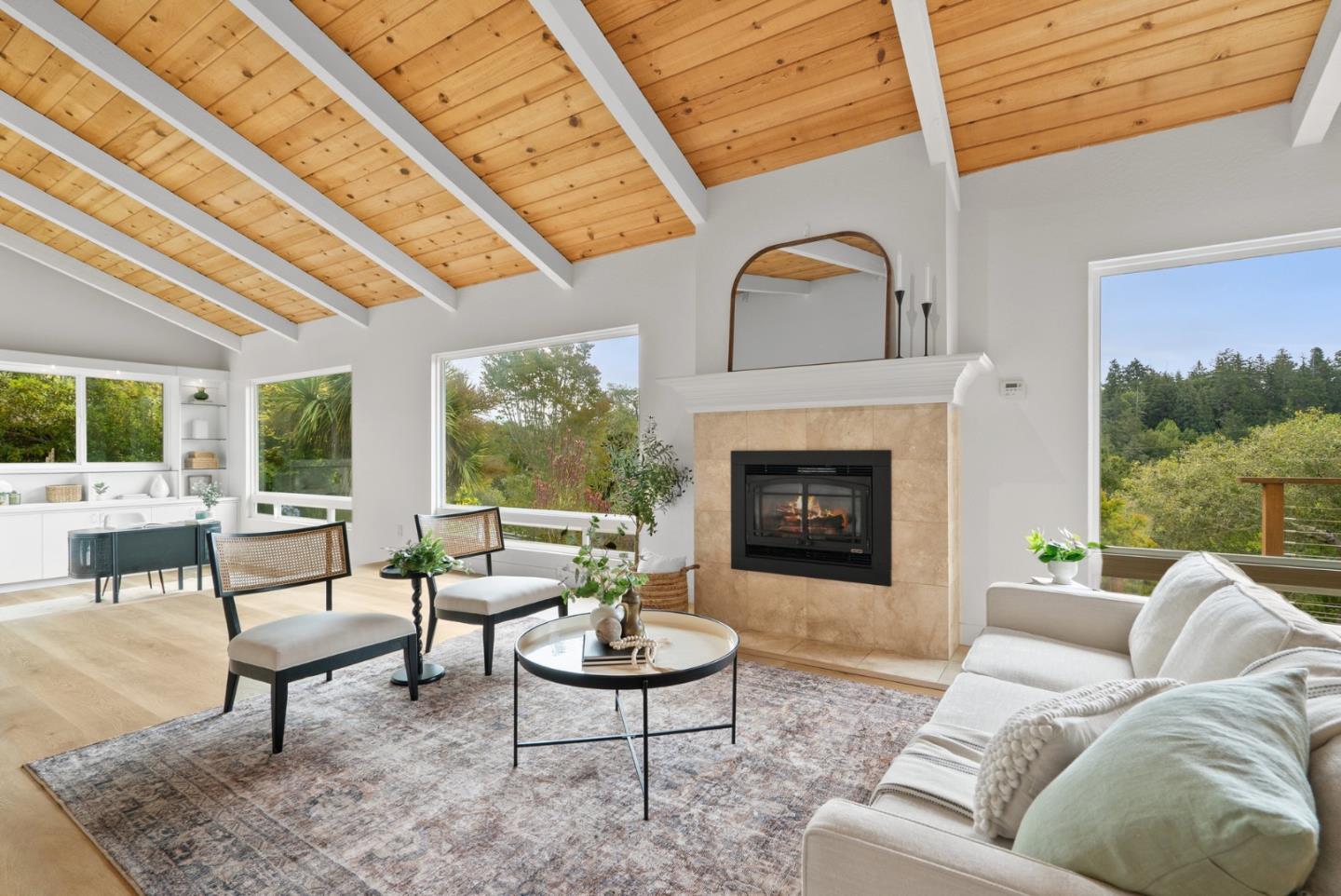 Detail Gallery Image 7 of 73 For 115 Calcita Dr, Santa Cruz,  CA 95060 - 3 Beds | 2 Baths