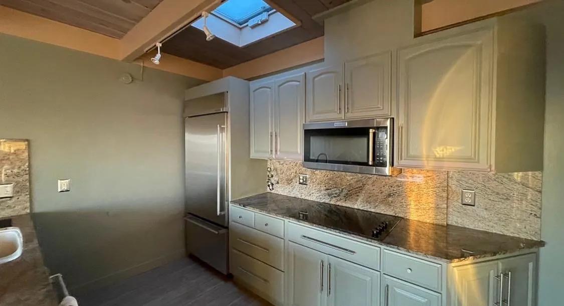 Detail Gallery Image 7 of 12 For 807 Burnette Ave, San Francisco,  CA 94131 - – Beds | – Baths