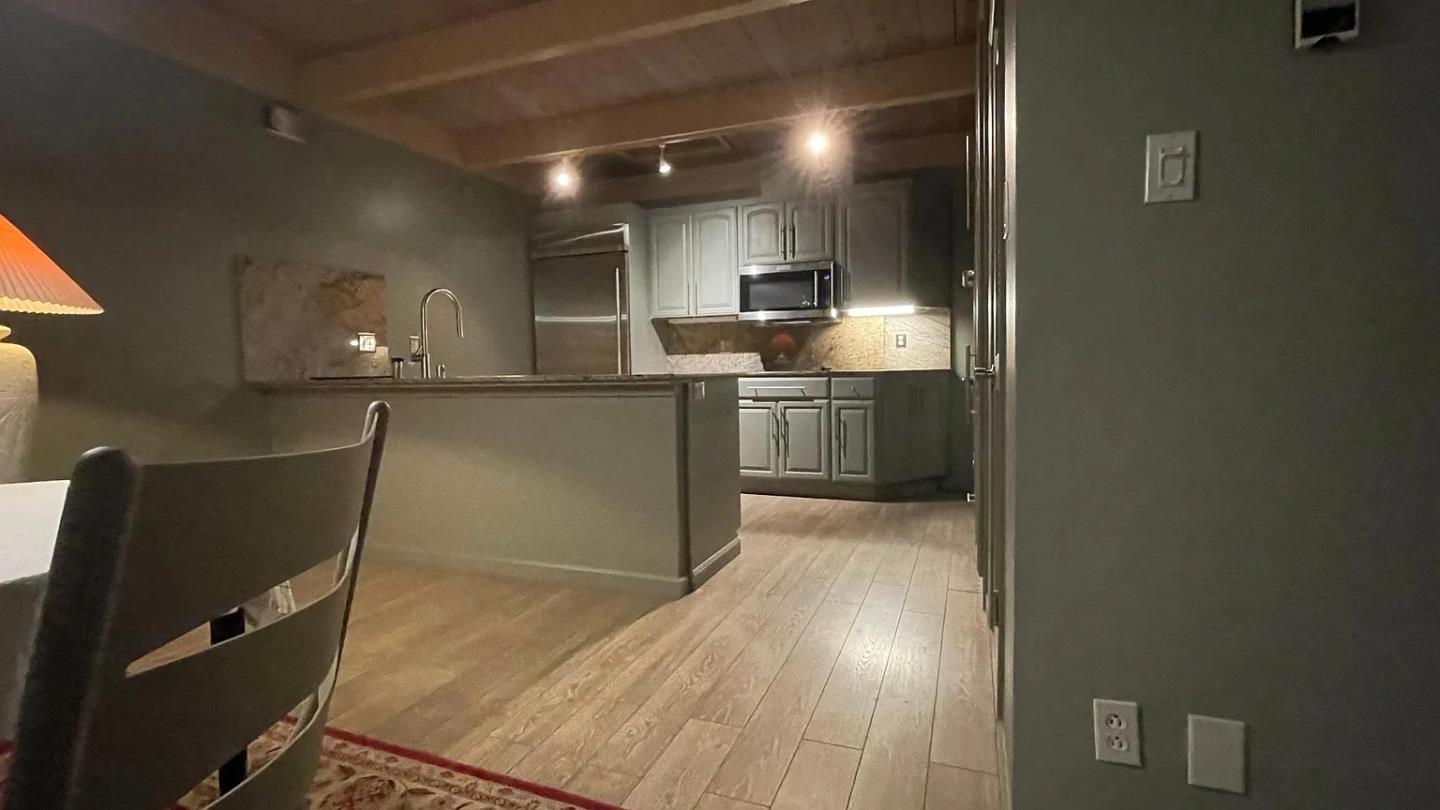 Detail Gallery Image 8 of 12 For 807 Burnette Ave, San Francisco,  CA 94131 - – Beds | – Baths
