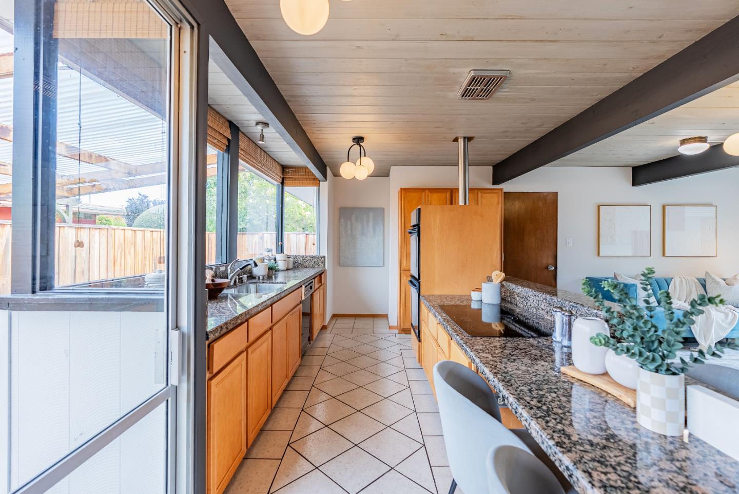 Detail Gallery Image 17 of 48 For 941 Pendleton Ave, Sunnyvale,  CA 94087 - 4 Beds | 2 Baths