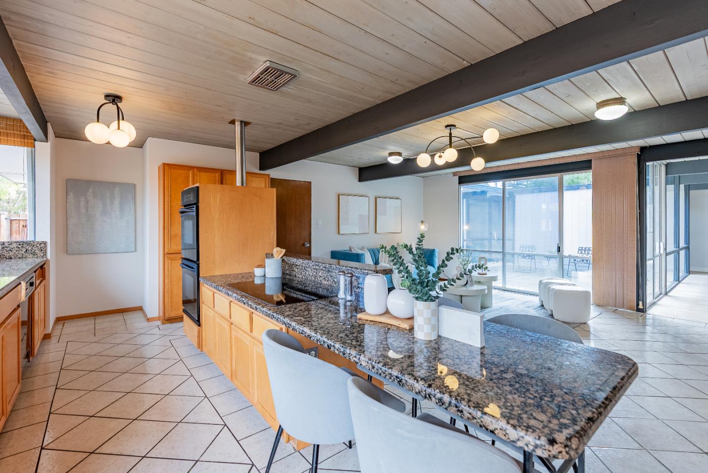 Detail Gallery Image 19 of 48 For 941 Pendleton Ave, Sunnyvale,  CA 94087 - 4 Beds | 2 Baths