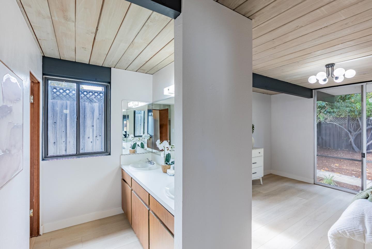 Detail Gallery Image 30 of 48 For 941 Pendleton Ave, Sunnyvale,  CA 94087 - 4 Beds | 2 Baths