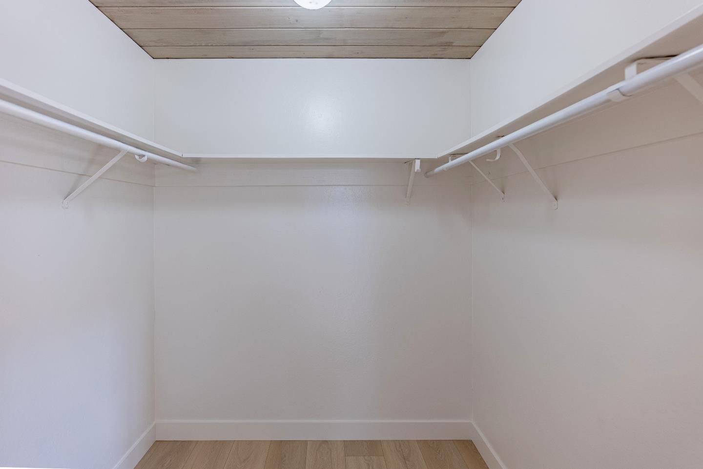 Detail Gallery Image 33 of 48 For 941 Pendleton Ave, Sunnyvale,  CA 94087 - 4 Beds | 2 Baths
