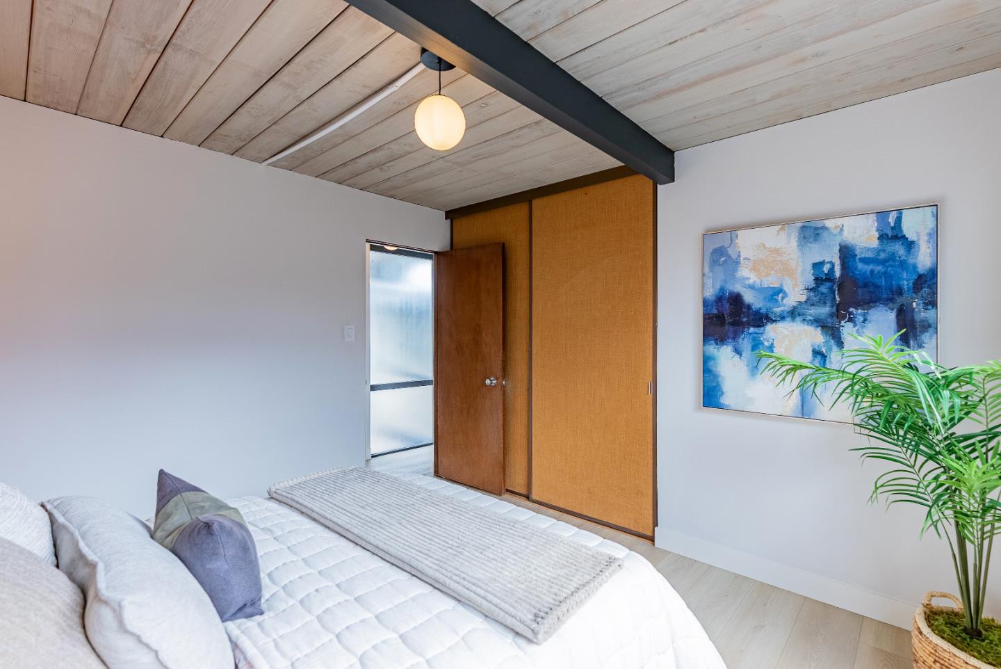 Detail Gallery Image 35 of 48 For 941 Pendleton Ave, Sunnyvale,  CA 94087 - 4 Beds | 2 Baths