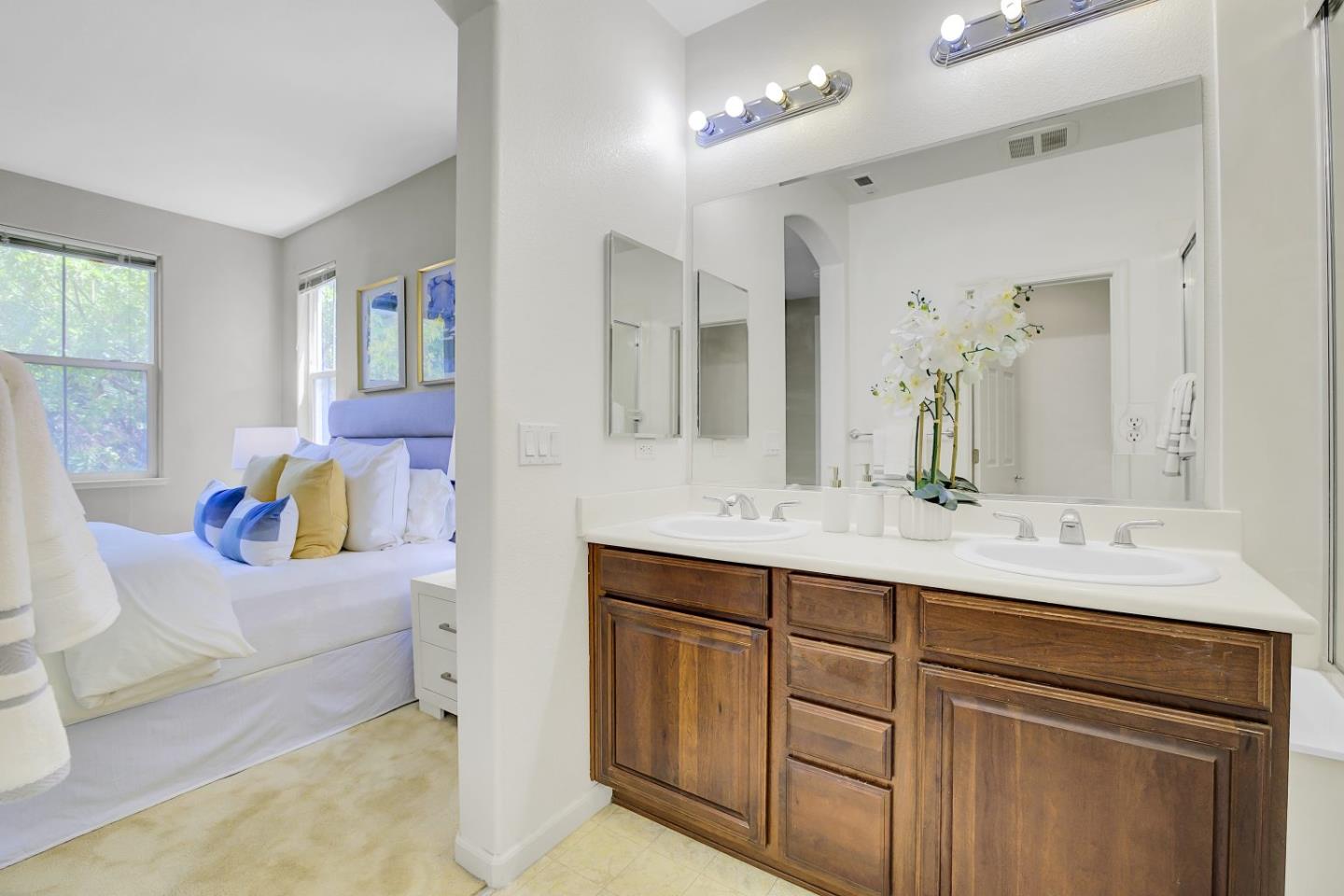 Detail Gallery Image 17 of 36 For 3072 Mary Helen Ln, San Jose,  CA 95136 - 4 Beds | 3/1 Baths