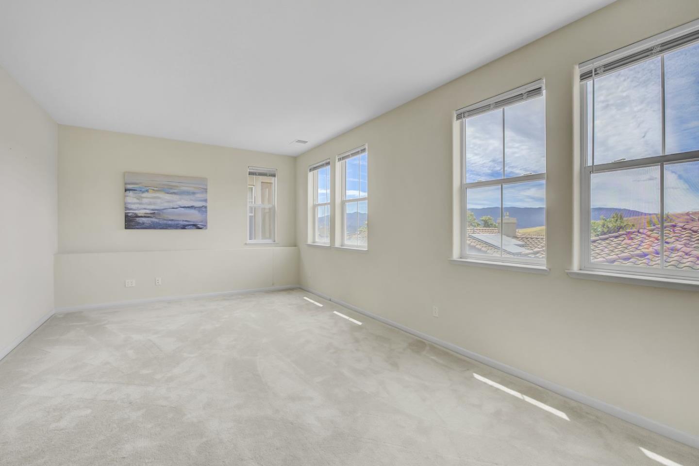 Detail Gallery Image 25 of 36 For 3072 Mary Helen Ln, San Jose,  CA 95136 - 4 Beds | 3/1 Baths