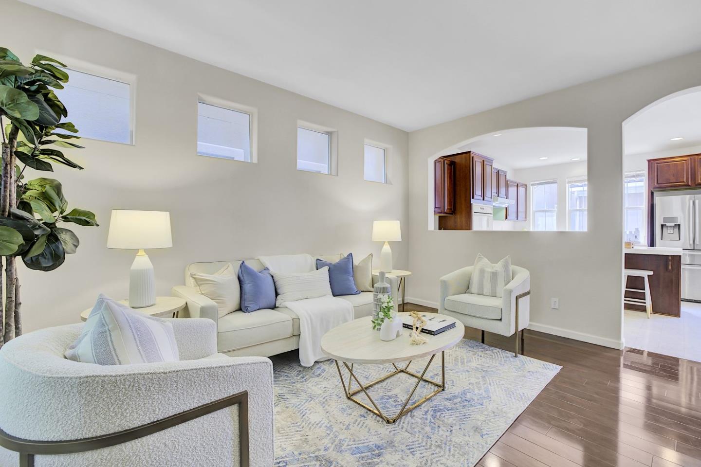Detail Gallery Image 6 of 36 For 3072 Mary Helen Ln, San Jose,  CA 95136 - 4 Beds | 3/1 Baths