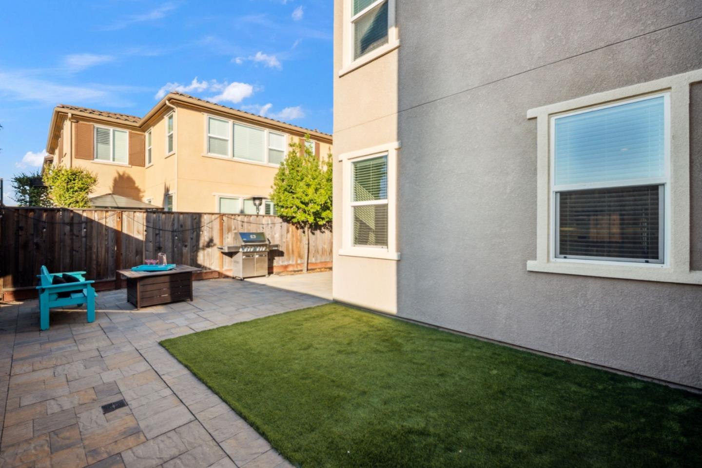 Detail Gallery Image 28 of 37 For 322 Misty Cir, Livermore,  CA 94550 - 5 Beds | 3 Baths