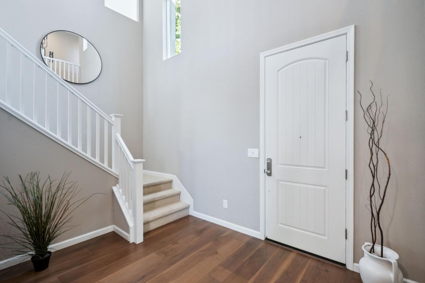 Detail Gallery Image 7 of 37 For 322 Misty Cir, Livermore,  CA 94550 - 5 Beds | 3 Baths