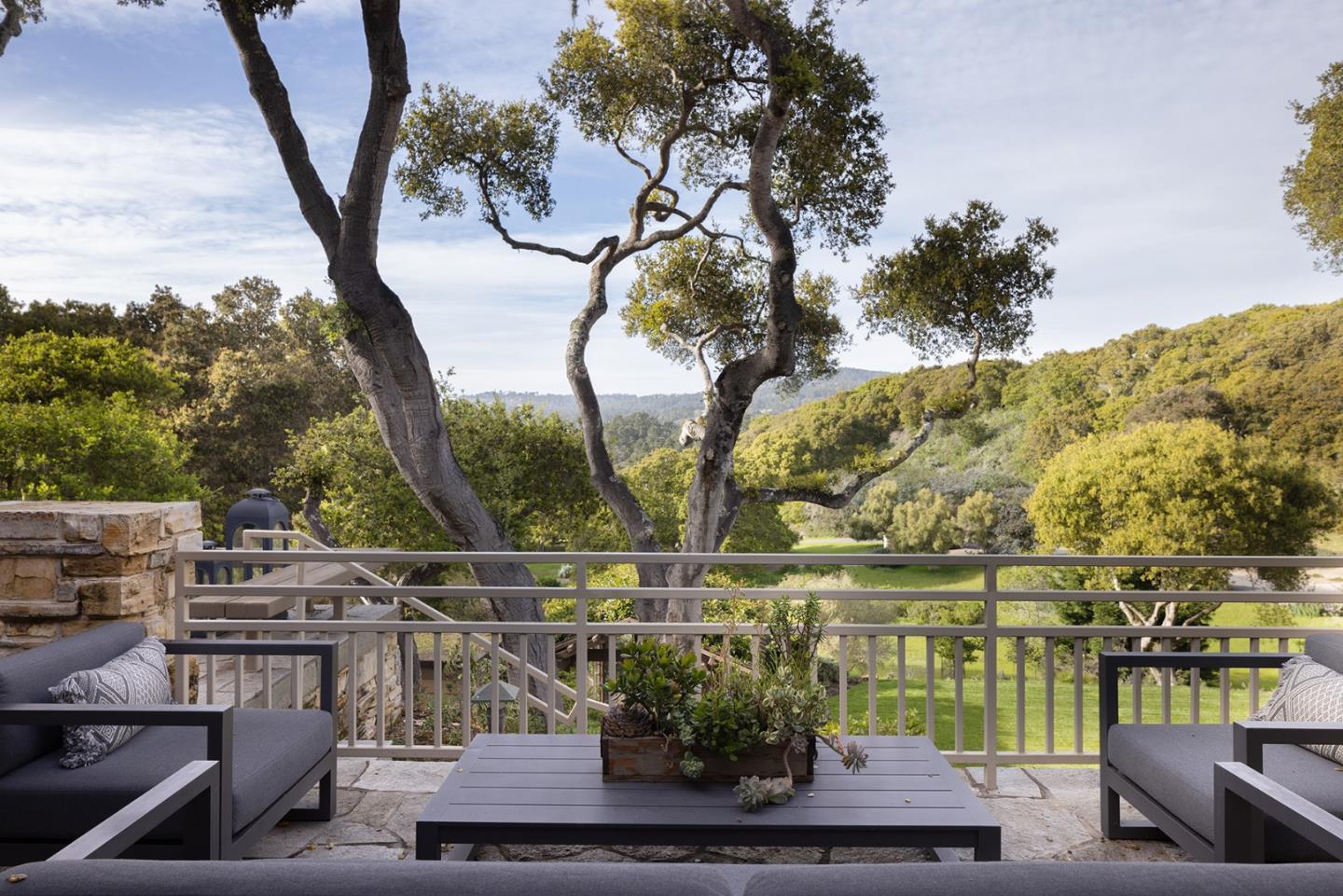 Detail Gallery Image 14 of 47 For 5466 Quail Way, Carmel Valley,  CA 93923 - 5 Beds | 5/3 Baths
