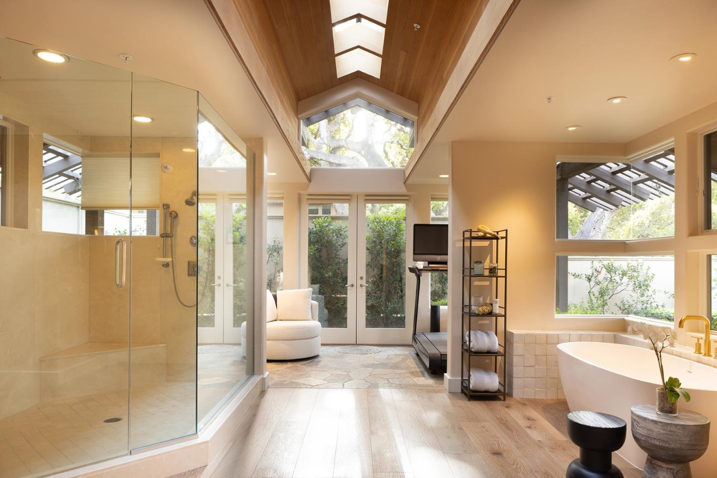 Detail Gallery Image 22 of 47 For 5466 Quail Way, Carmel Valley,  CA 93923 - 5 Beds | 5/3 Baths