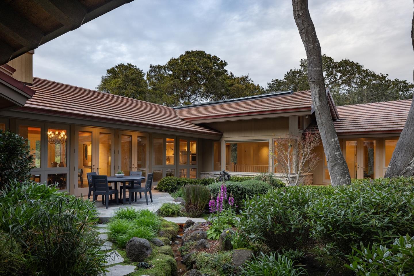 Detail Gallery Image 4 of 47 For 5466 Quail Way, Carmel Valley,  CA 93923 - 5 Beds | 5/3 Baths