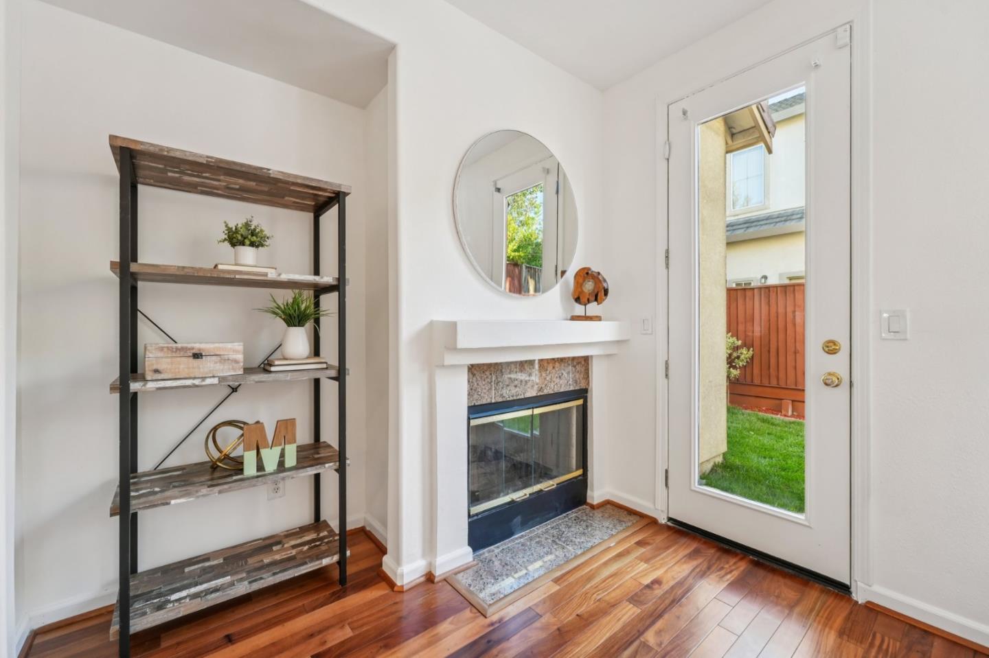 Detail Gallery Image 27 of 97 For 3455 Maroun Pl, San Jose,  CA 95148 - 3 Beds | 2/1 Baths