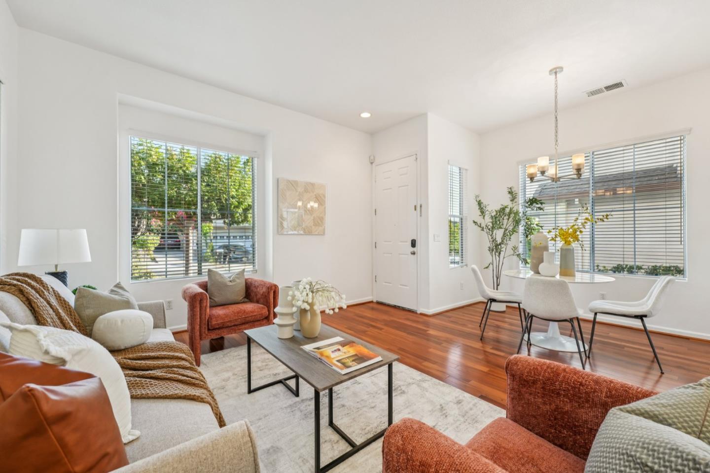 Detail Gallery Image 6 of 97 For 3455 Maroun Pl, San Jose,  CA 95148 - 3 Beds | 2/1 Baths