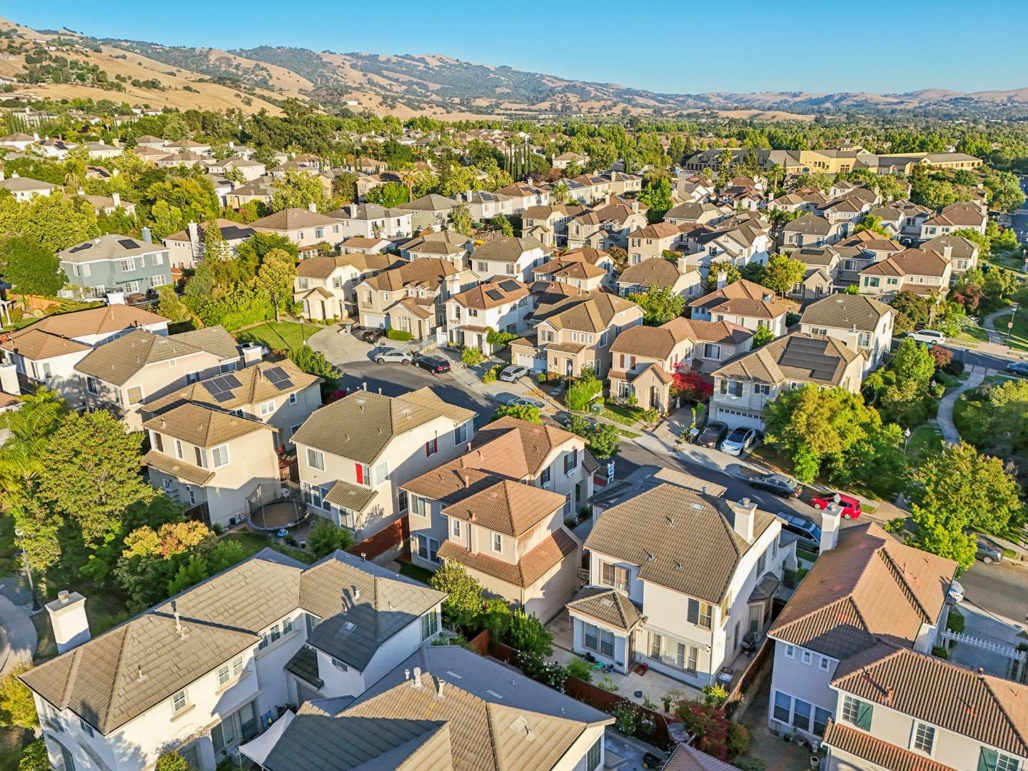 Detail Gallery Image 94 of 97 For 3455 Maroun Pl, San Jose,  CA 95148 - 3 Beds | 2/1 Baths