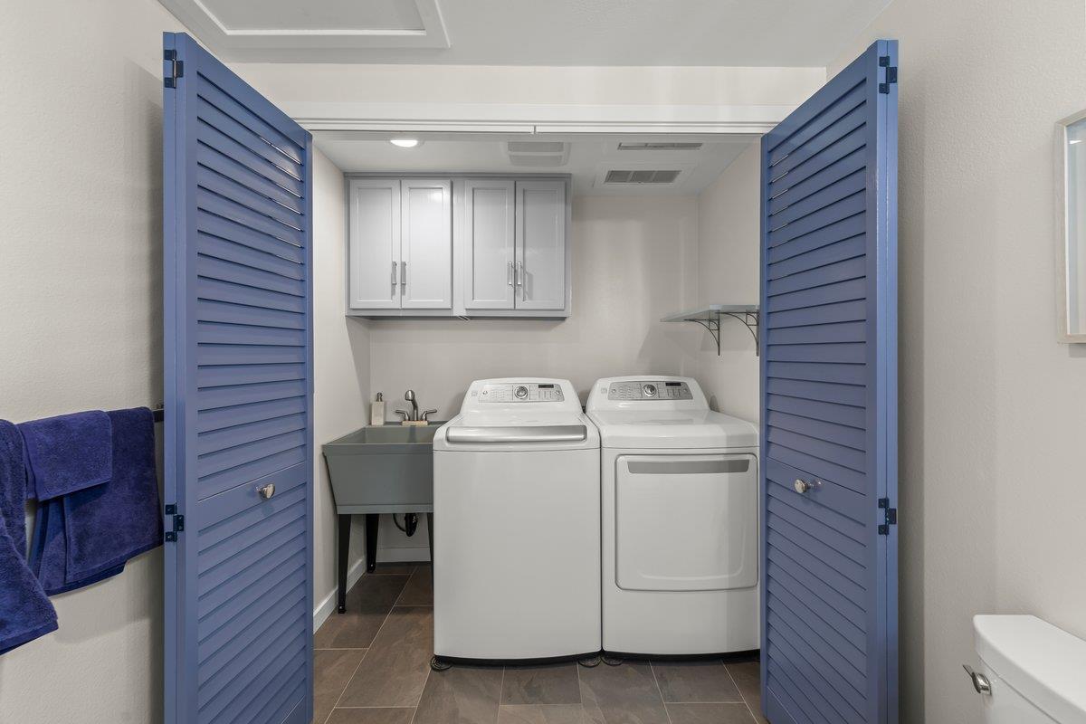Detail Gallery Image 18 of 41 For 350 6th Ave, Half Moon Bay,  CA 94019 - 3 Beds | 2/1 Baths