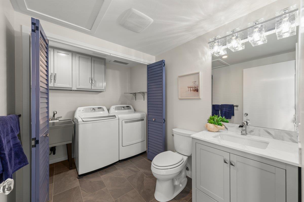 Detail Gallery Image 19 of 41 For 350 6th Ave, Half Moon Bay,  CA 94019 - 3 Beds | 2/1 Baths