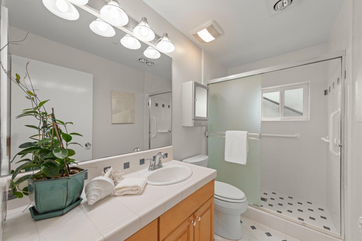 Detail Gallery Image 30 of 41 For 350 6th Ave, Half Moon Bay,  CA 94019 - 3 Beds | 2/1 Baths