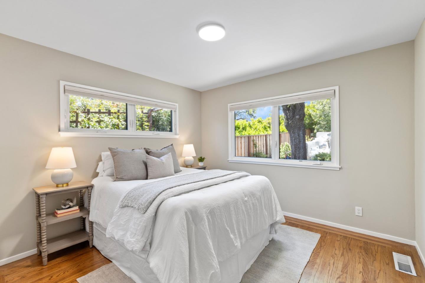 Detail Gallery Image 21 of 31 For 777 Bayview Way, Redwood City,  CA 94062 - 3 Beds | 2 Baths