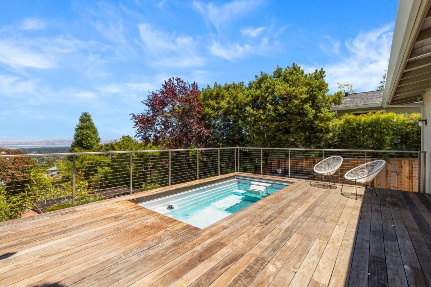 Detail Gallery Image 25 of 31 For 777 Bayview Way, Redwood City,  CA 94062 - 3 Beds | 2 Baths