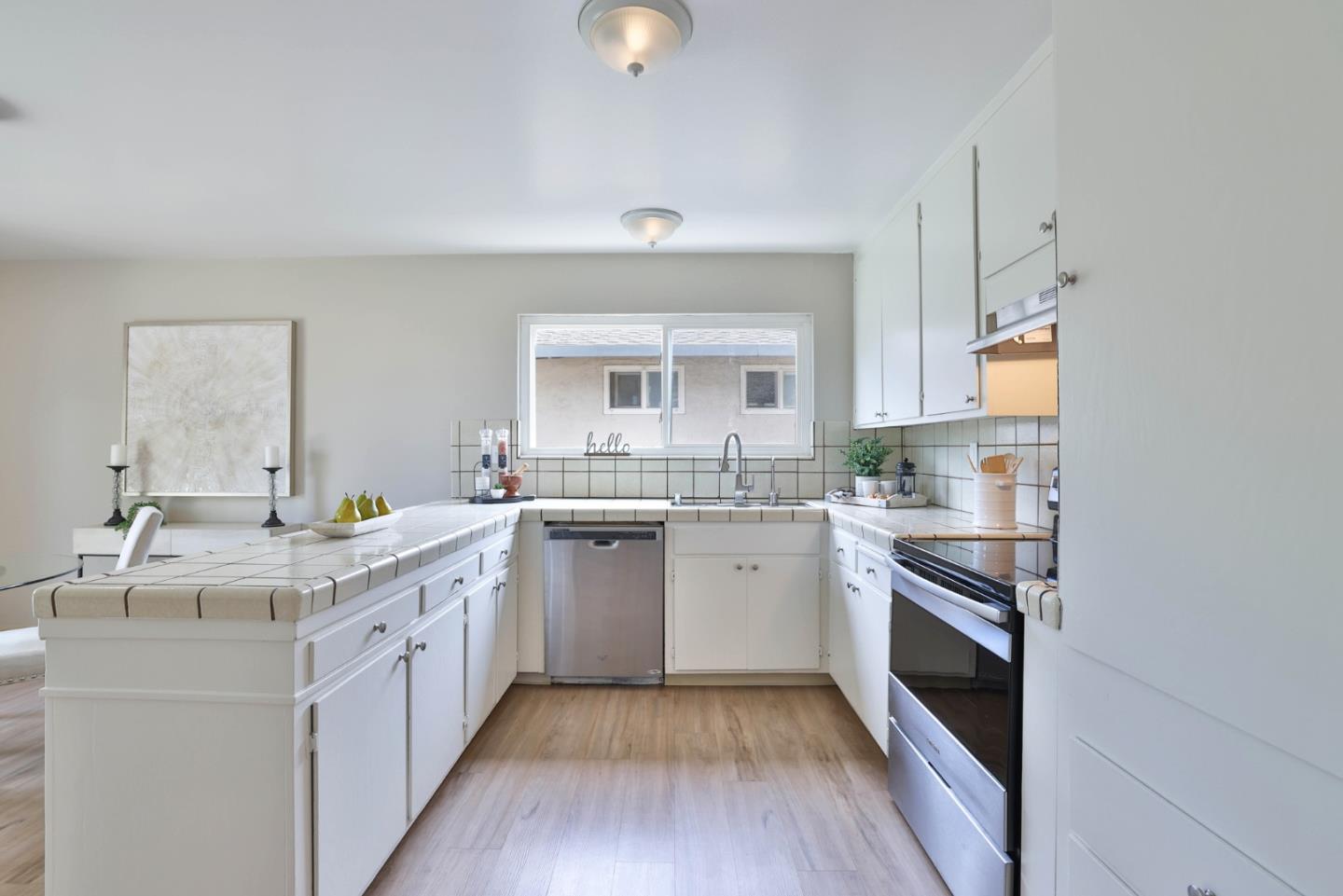 Detail Gallery Image 10 of 24 For 5348 Rimwood Dr, San Jose,  CA 95118 - 3 Beds | 2 Baths