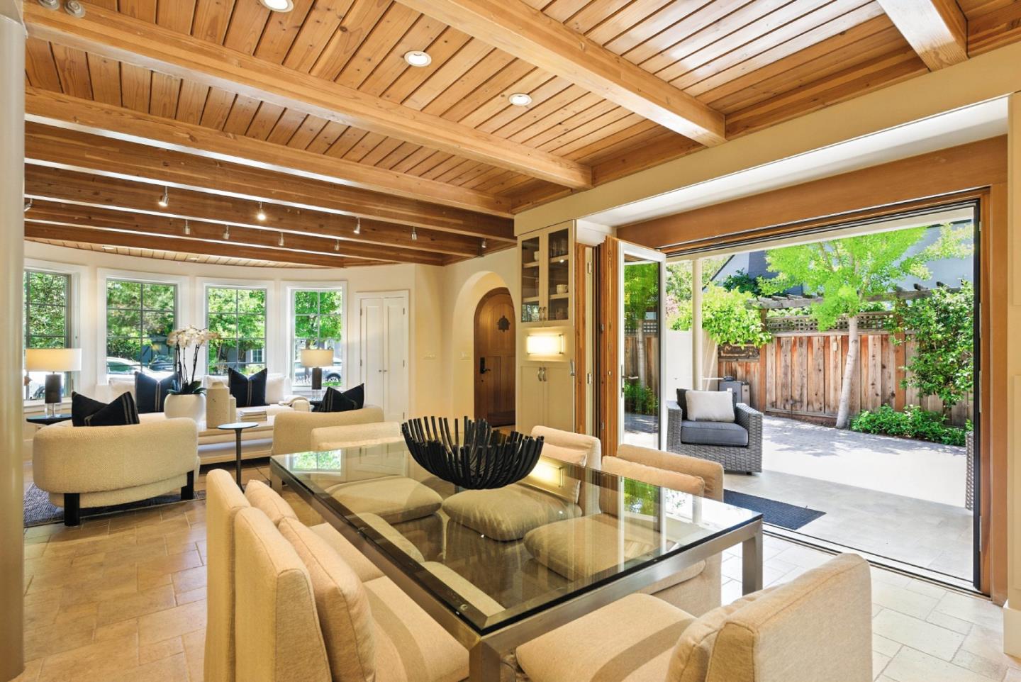 Detail Gallery Image 10 of 46 For 1630 Portola Ave, Palo Alto,  CA 94306 - 4 Beds | 4 Baths