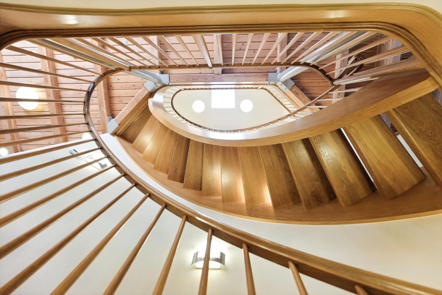 Detail Gallery Image 17 of 46 For 1630 Portola Ave, Palo Alto,  CA 94306 - 4 Beds | 4 Baths