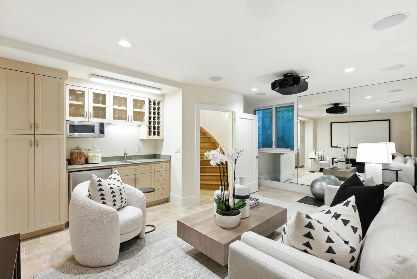 Detail Gallery Image 32 of 46 For 1630 Portola Ave, Palo Alto,  CA 94306 - 4 Beds | 4 Baths