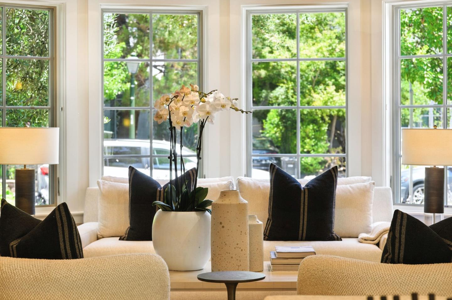 Detail Gallery Image 5 of 46 For 1630 Portola Ave, Palo Alto,  CA 94306 - 4 Beds | 4 Baths