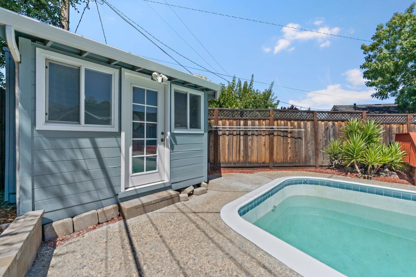 Detail Gallery Image 39 of 46 For 2775 Lantz, San Jose,  CA 95124 - 3 Beds | 3/1 Baths