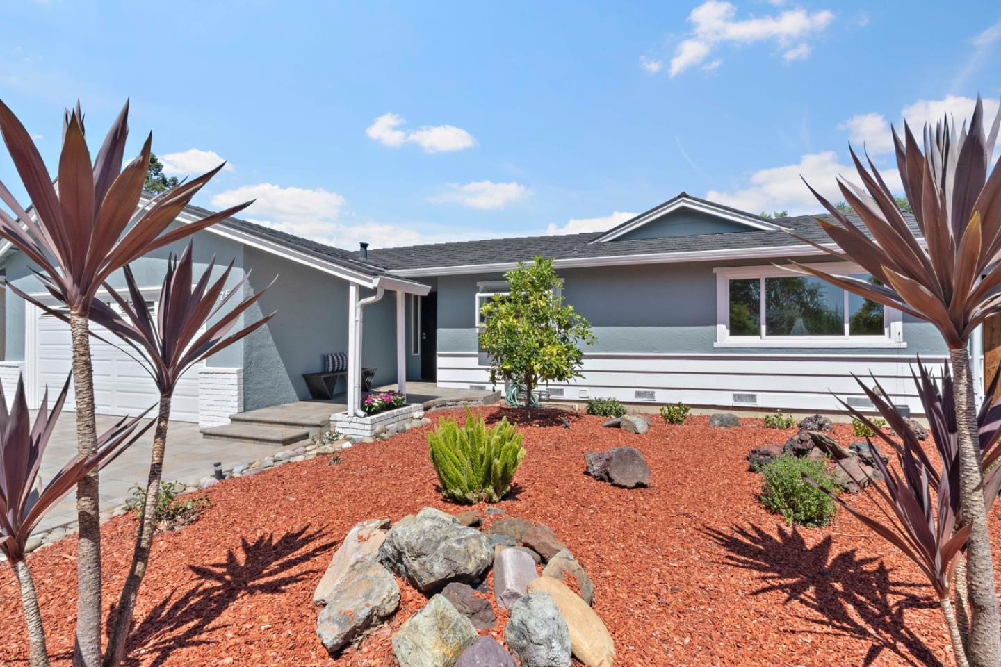 Detail Gallery Image 8 of 46 For 2775 Lantz, San Jose,  CA 95124 - 3 Beds | 3/1 Baths