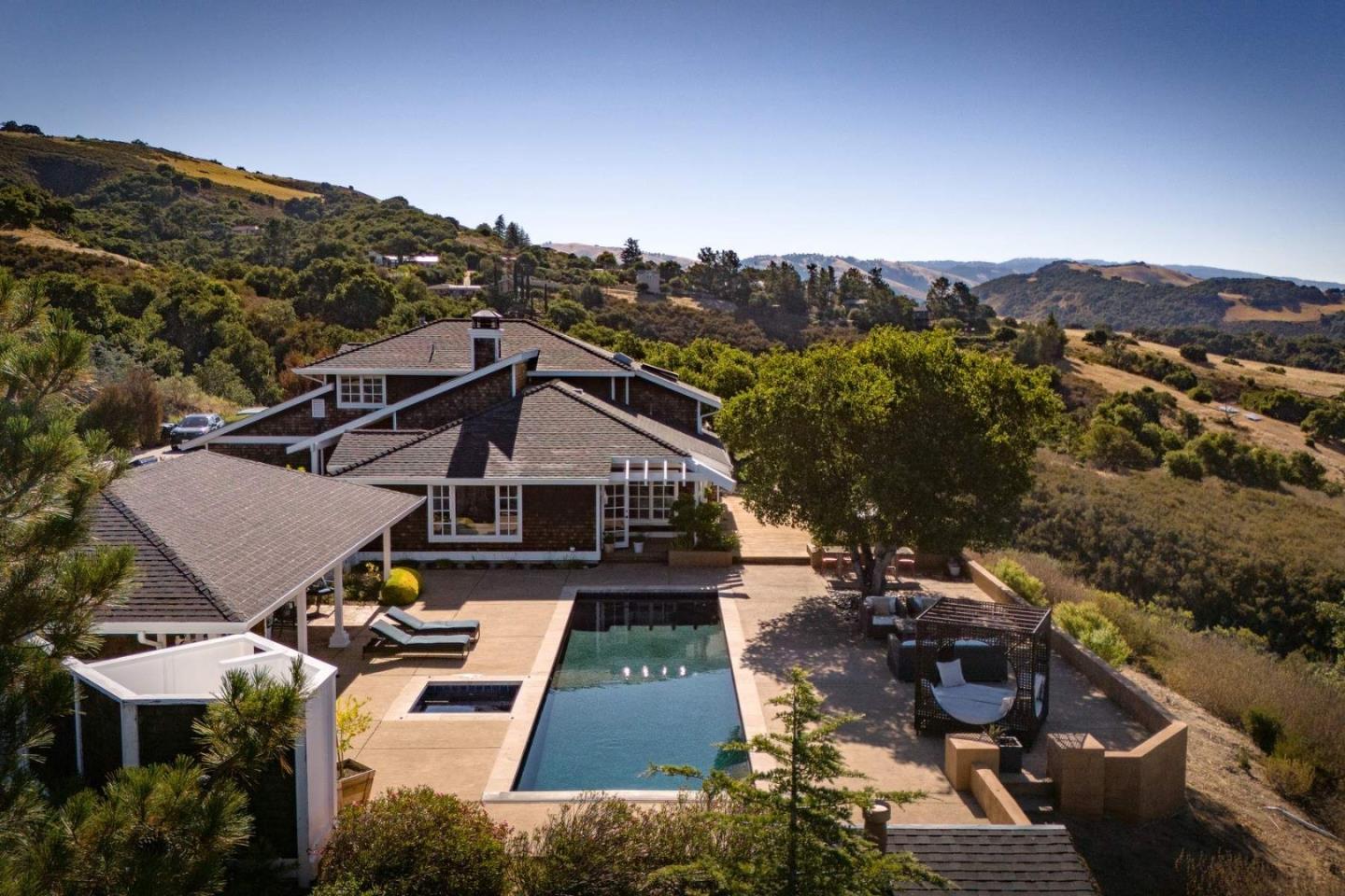 Detail Gallery Image 13 of 37 For 15340 via Los Tulares, Carmel Valley,  CA 93924 - 4 Beds | 3/1 Baths