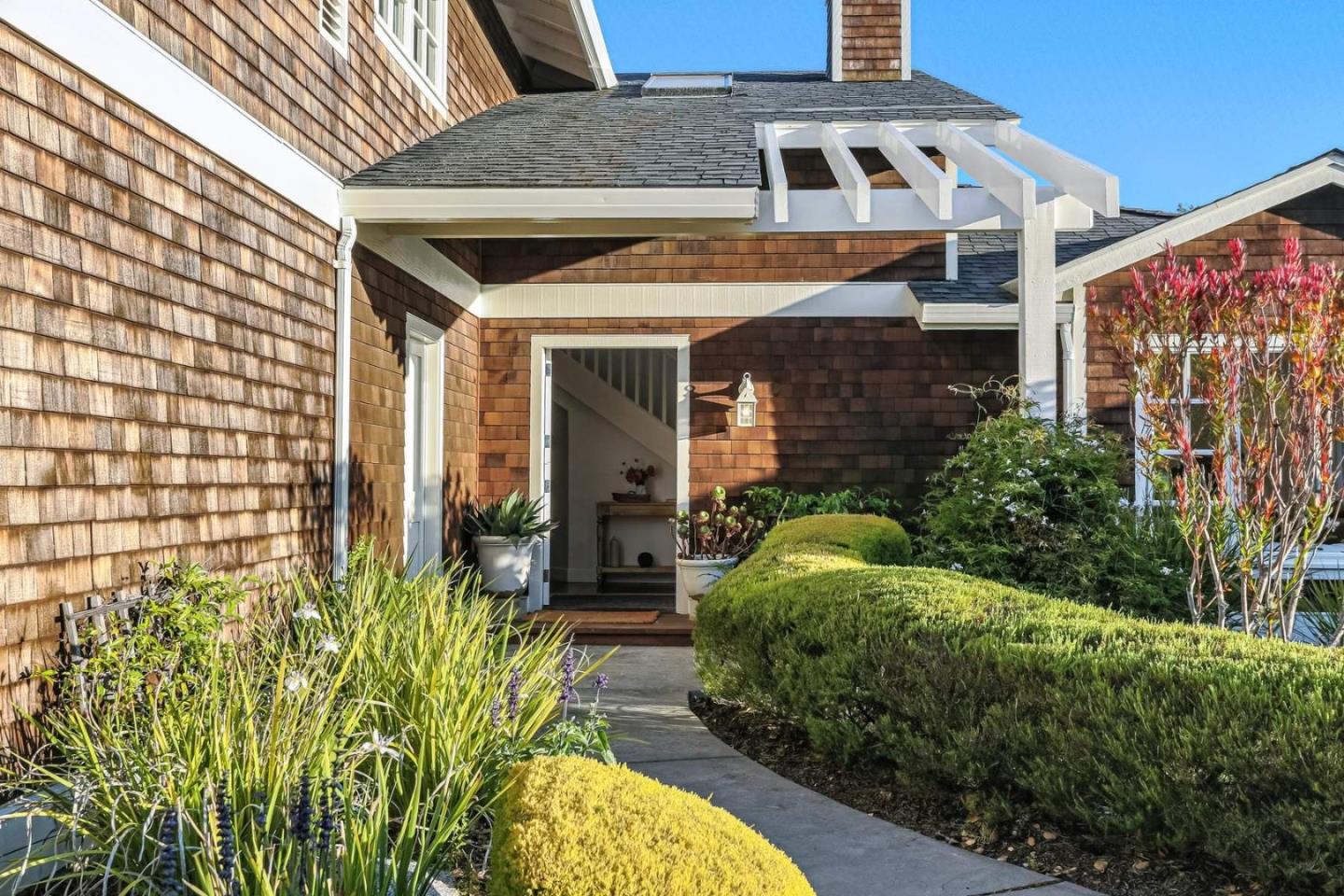 Detail Gallery Image 14 of 37 For 15340 via Los Tulares, Carmel Valley,  CA 93924 - 4 Beds | 3/1 Baths