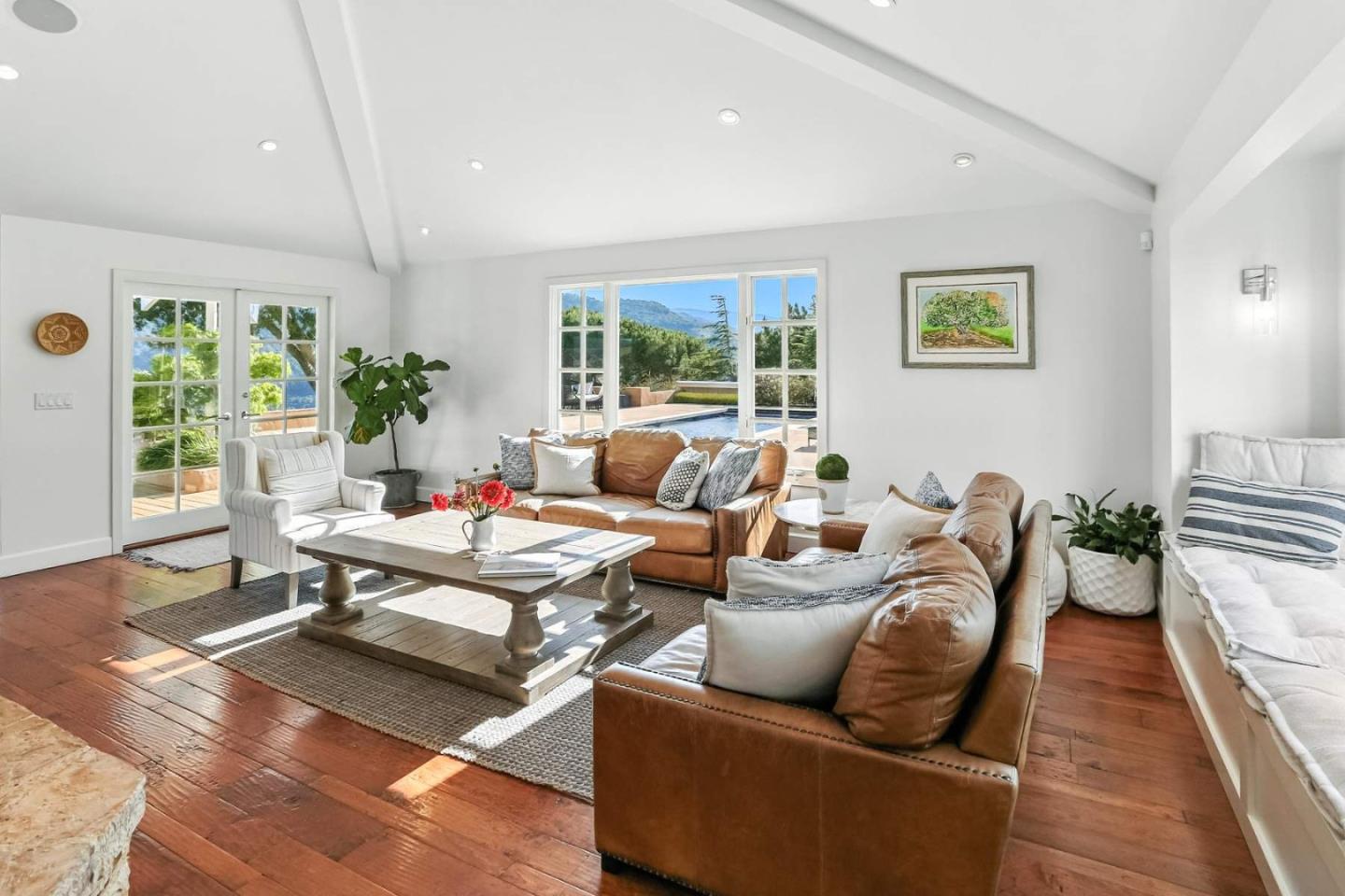 Detail Gallery Image 19 of 37 For 15340 via Los Tulares, Carmel Valley,  CA 93924 - 4 Beds | 3/1 Baths