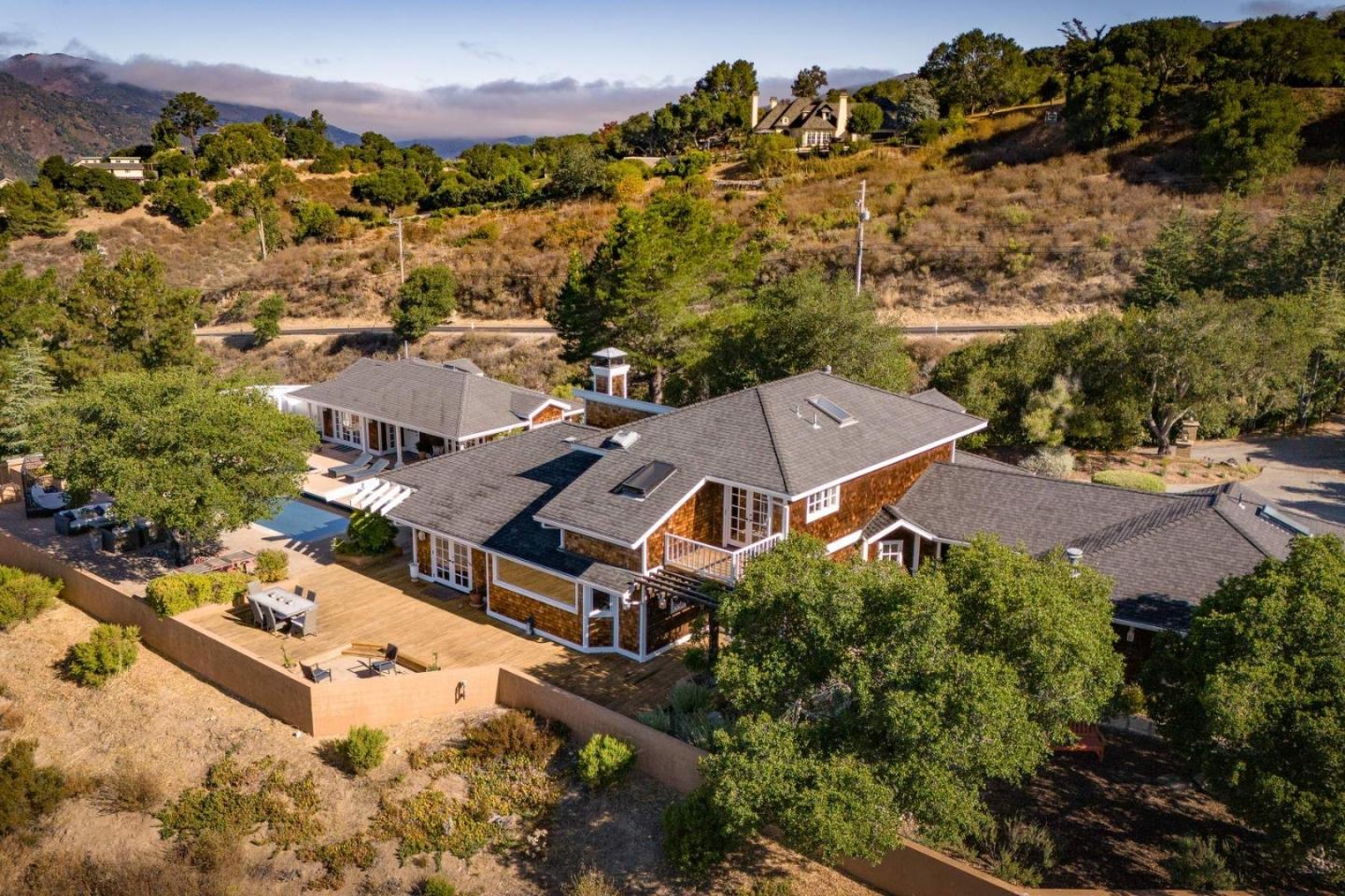 Detail Gallery Image 9 of 37 For 15340 via Los Tulares, Carmel Valley,  CA 93924 - 4 Beds | 3/1 Baths