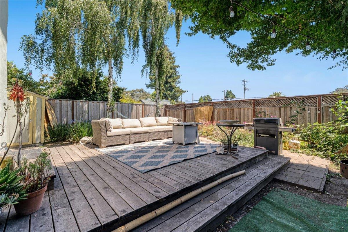 Detail Gallery Image 27 of 45 For 522 Oak Dr, Capitola,  CA 95010 - – Beds | – Baths