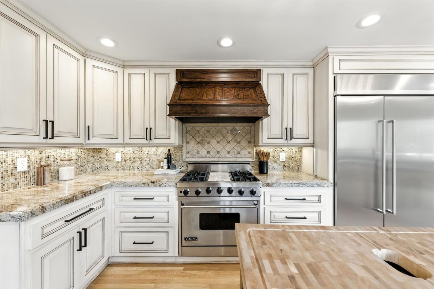 Detail Gallery Image 17 of 59 For 18702 Bear Creek Rd, Los Gatos,  CA 95033 - 4 Beds | 4 Baths