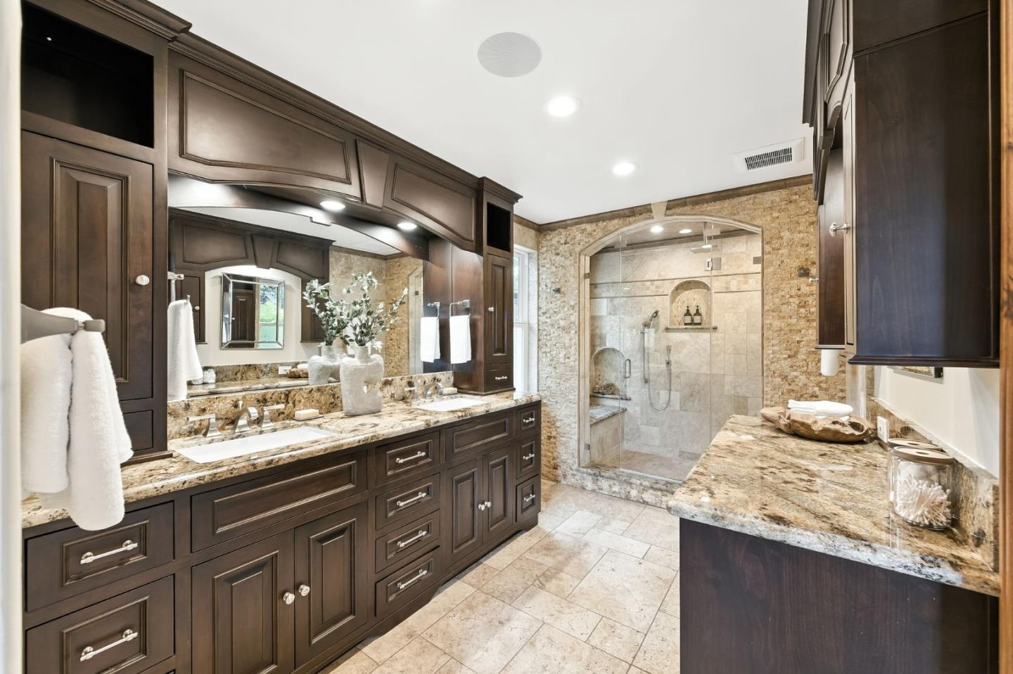 Detail Gallery Image 27 of 59 For 18702 Bear Creek Rd, Los Gatos,  CA 95033 - 4 Beds | 4 Baths