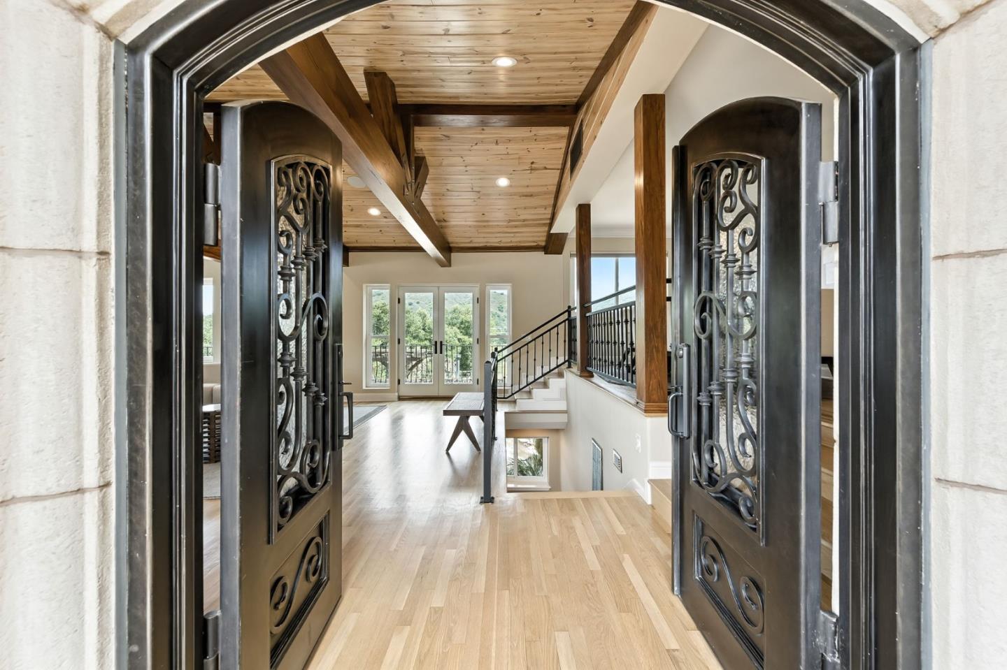 Detail Gallery Image 8 of 59 For 18702 Bear Creek Rd, Los Gatos,  CA 95033 - 4 Beds | 4 Baths