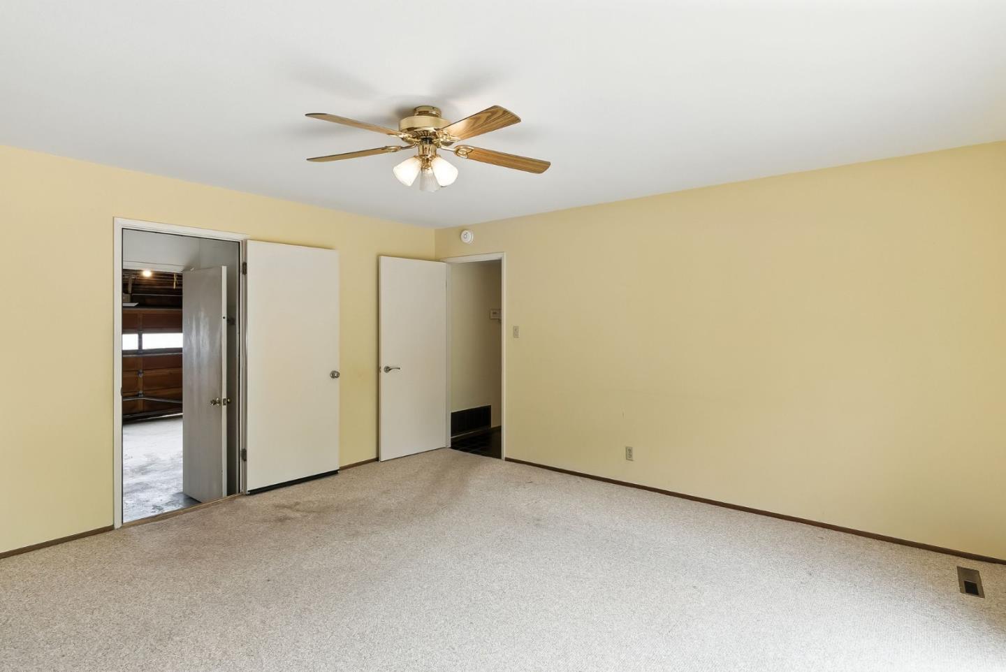 Detail Gallery Image 16 of 48 For 1675 Escalante Way, Burlingame,  CA 94010 - 4 Beds | 2/1 Baths