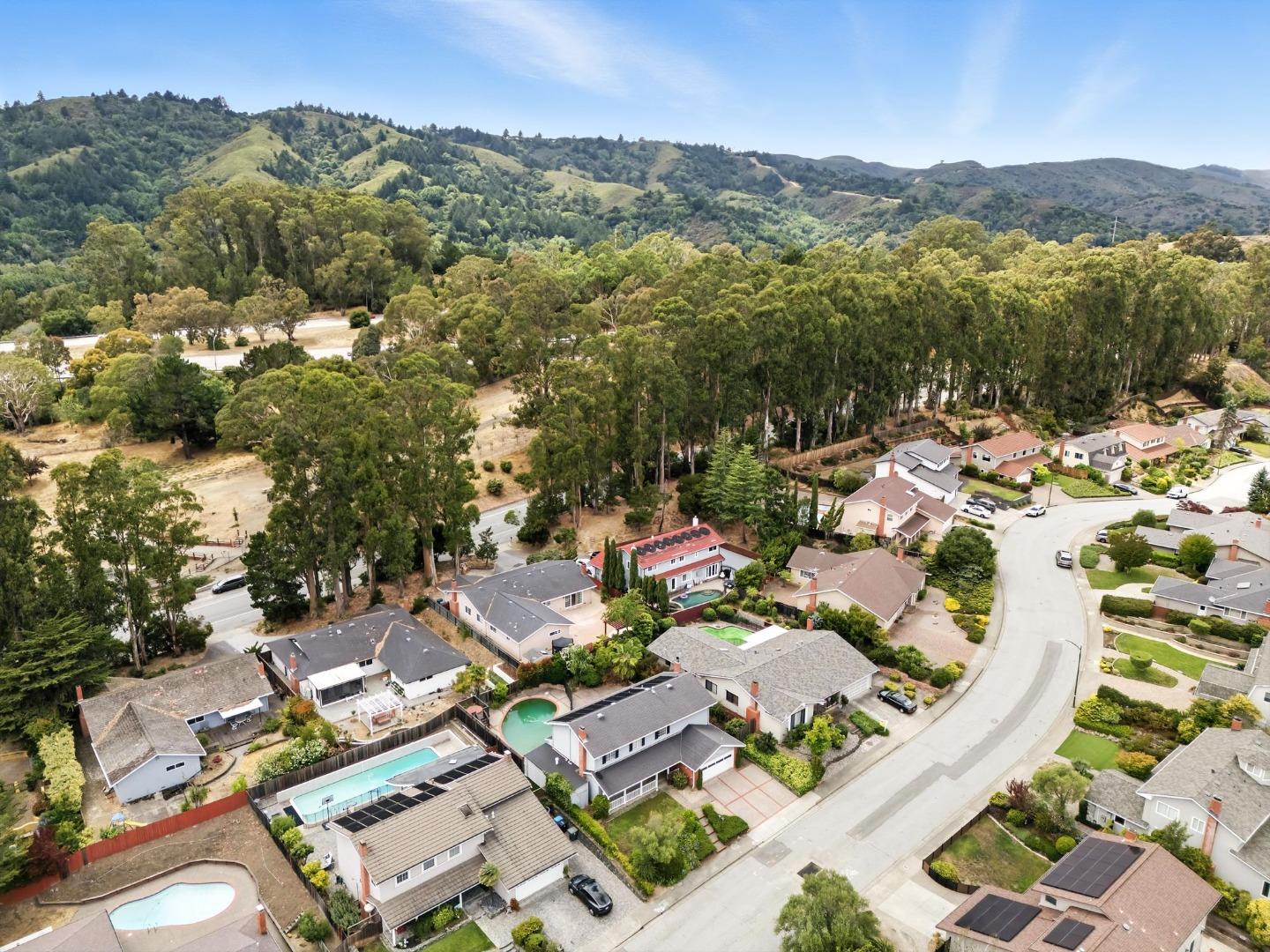 Detail Gallery Image 46 of 48 For 1675 Escalante Way, Burlingame,  CA 94010 - 4 Beds | 2/1 Baths