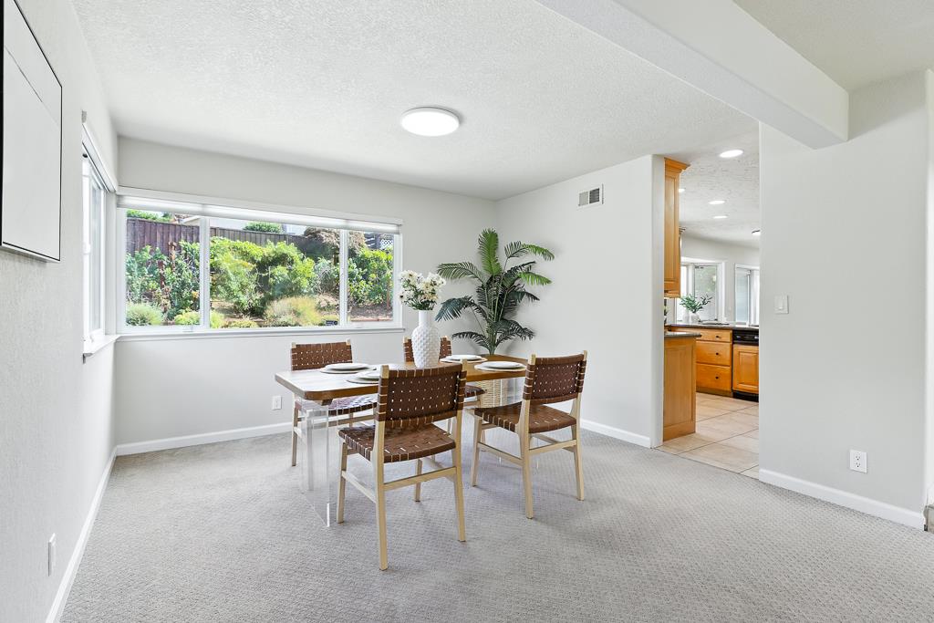 Detail Gallery Image 10 of 58 For 3484 Clover Oak Dr, San Jose,  CA 95148 - 4 Beds | 2/1 Baths