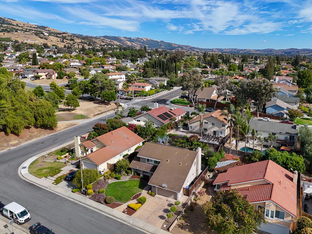 Detail Gallery Image 55 of 58 For 3484 Clover Oak Dr, San Jose,  CA 95148 - 4 Beds | 2/1 Baths